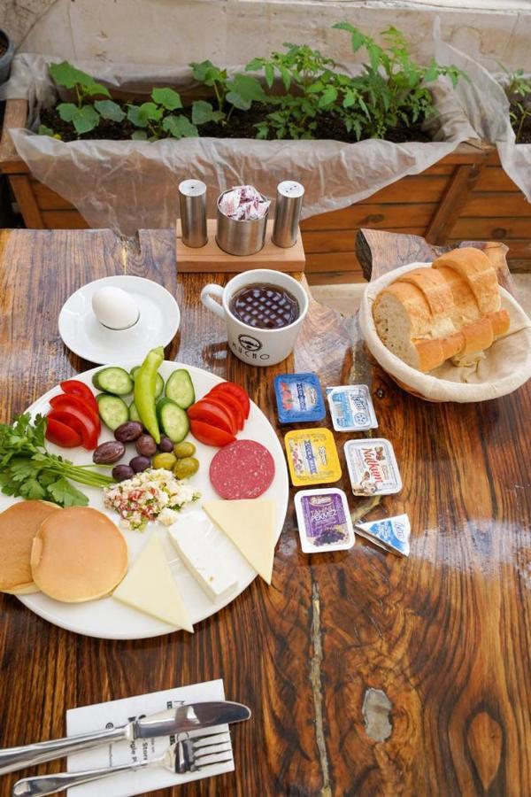 בודרום Mucho Boutique Hotel מראה חיצוני תמונה