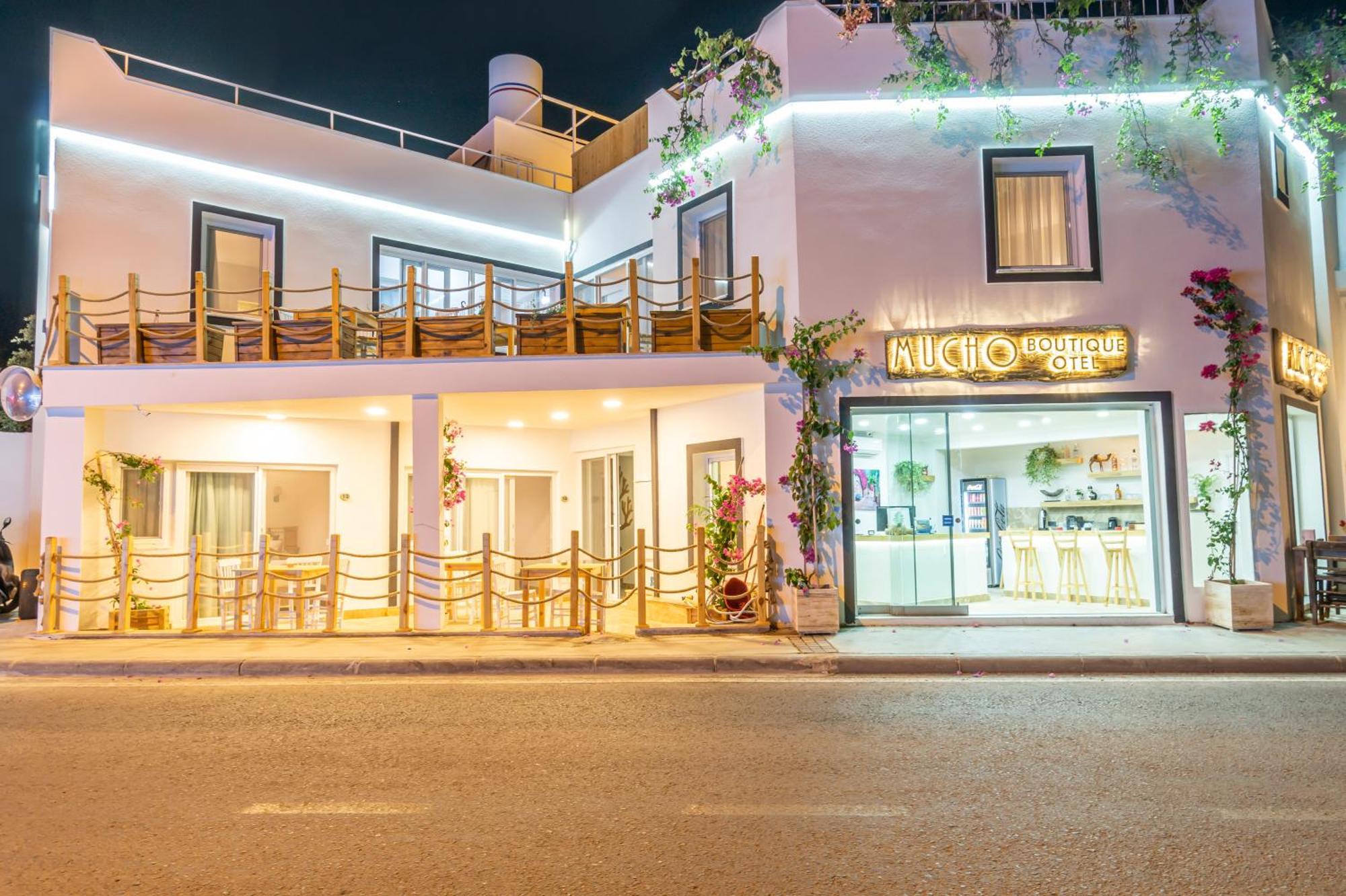בודרום Mucho Boutique Hotel מראה חיצוני תמונה